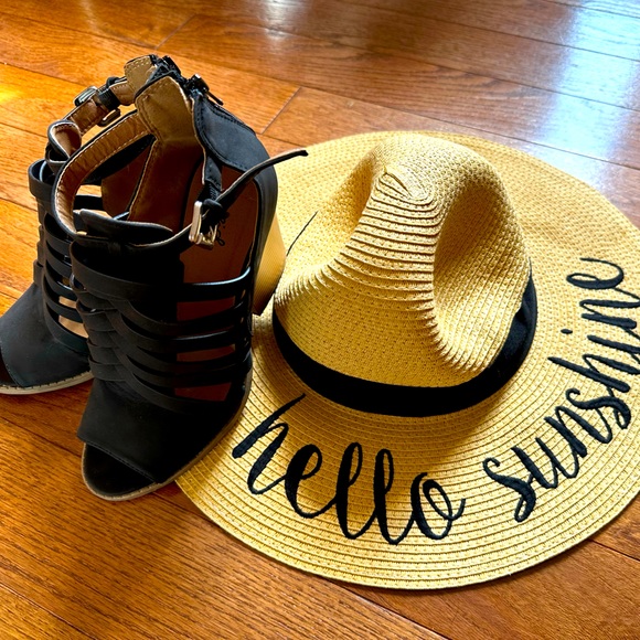 Black Open toe heels - Picture 1 of 10